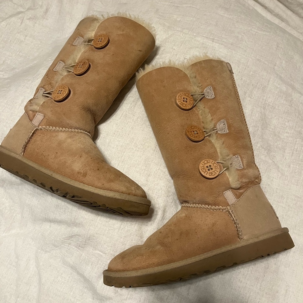 Ugg Triple Bailey Button Cream Boots